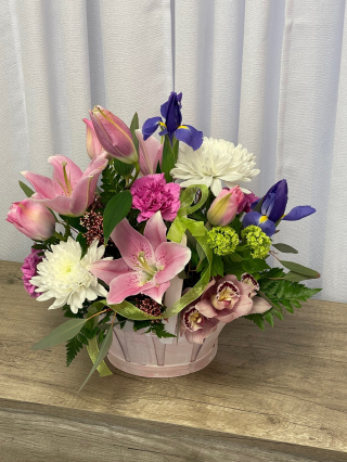 Happy Mother’s day basket $ 110.00