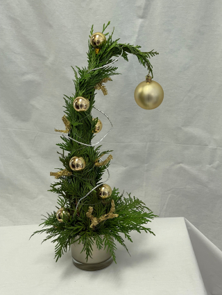 Gold Whoville tree $ 50.00