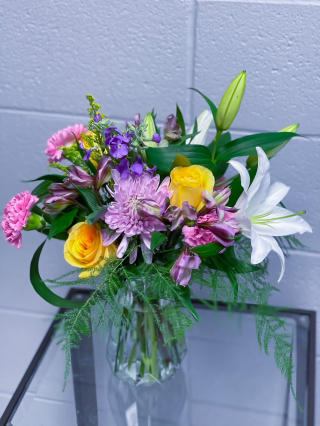 Loving Mom arrangement $ 100.00